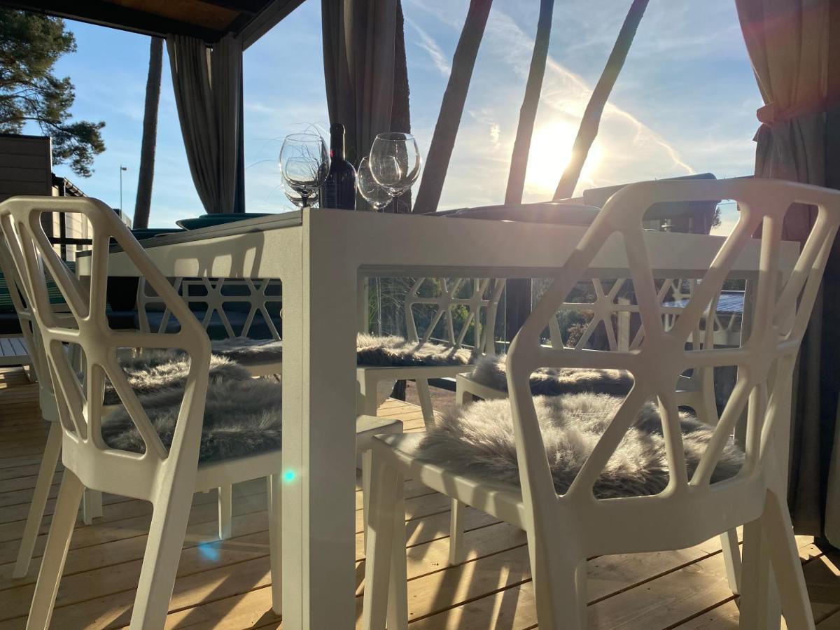 Mobile Home Divina Camp Porton Nature Hideouts Rovinj Exterior foto
